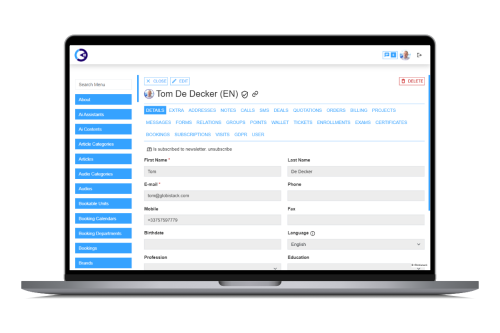 360 degree contact view in Globistack
